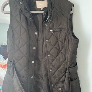 Banana Republic Green Quilted Vest with Stand-Up Collar